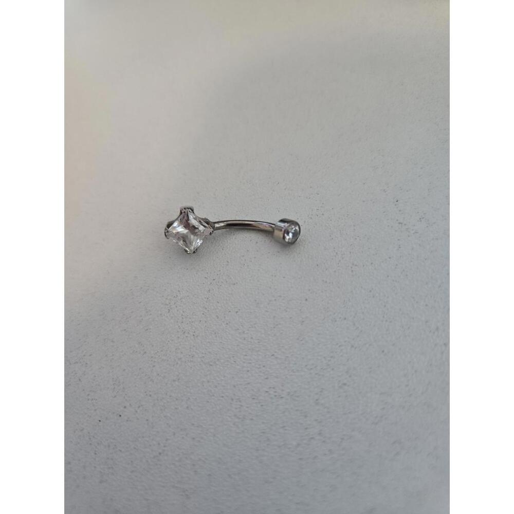 Anatometal Princess Cut Titanium Cz Navel Curve
